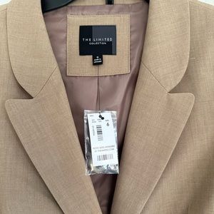 NWT The Limited brand Blazer Size 6